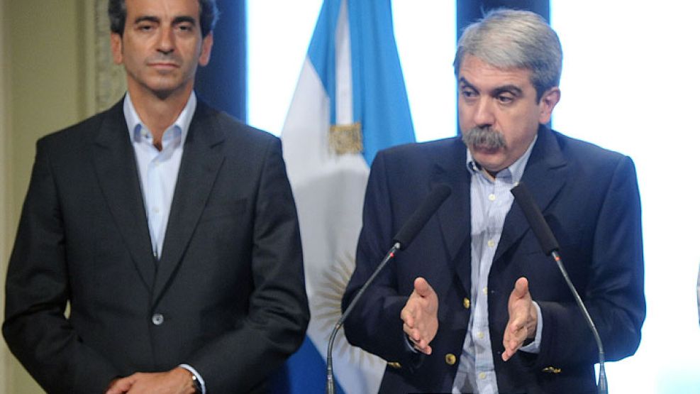 Aníbal Fernández elogió a Randazzo cuando habló con su madre.