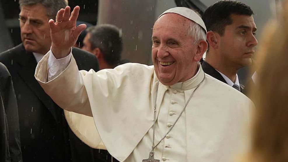 El Papa Francisco llegó a Paraguay, su último destino de la gira por Sudamerica.