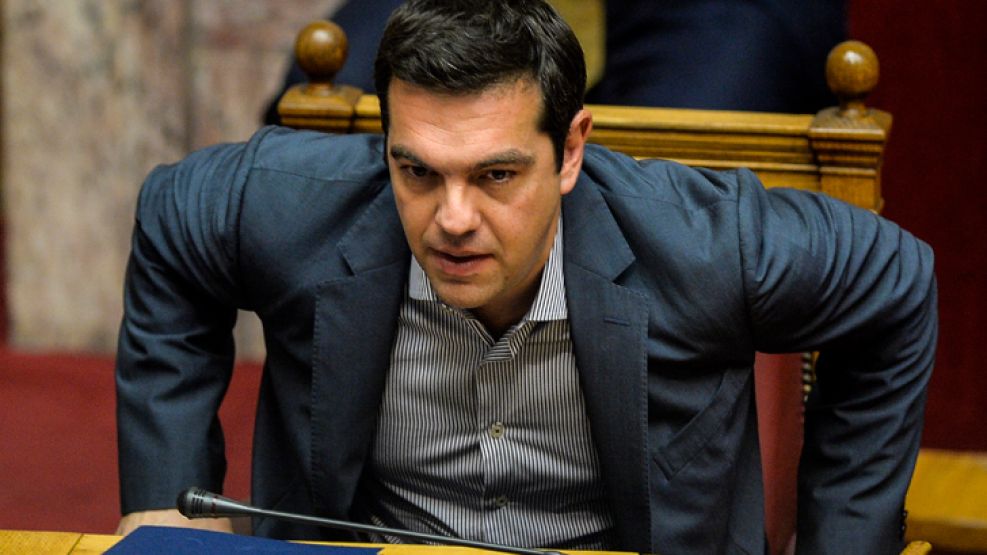 Tsipras. “No quiero ocultar la verdad. Lo que discutirá el Eurogrupo está lejos de nuestro programa”. 