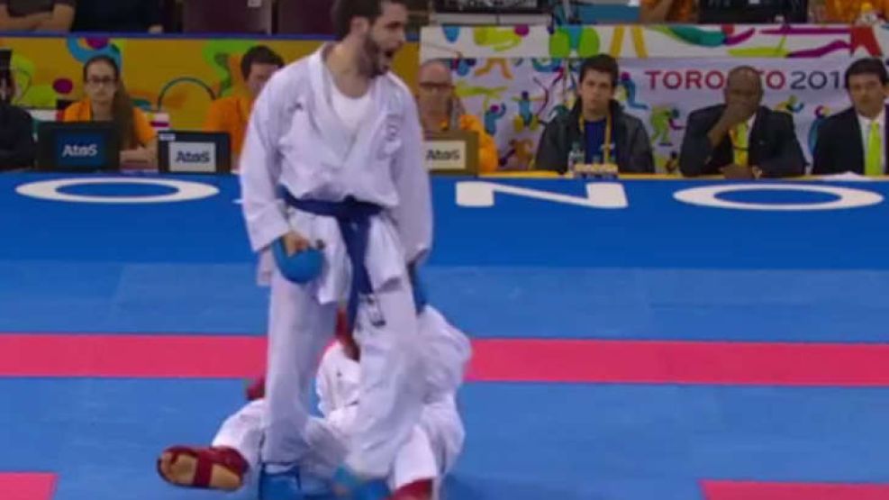 El karateca Julián Pinzas aportó una nueva medalla de oro para la delegación argentina.