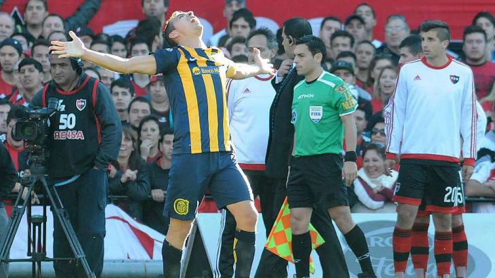 Marco Ruben le dio el triunfo a Central en el clásico de Rosario.