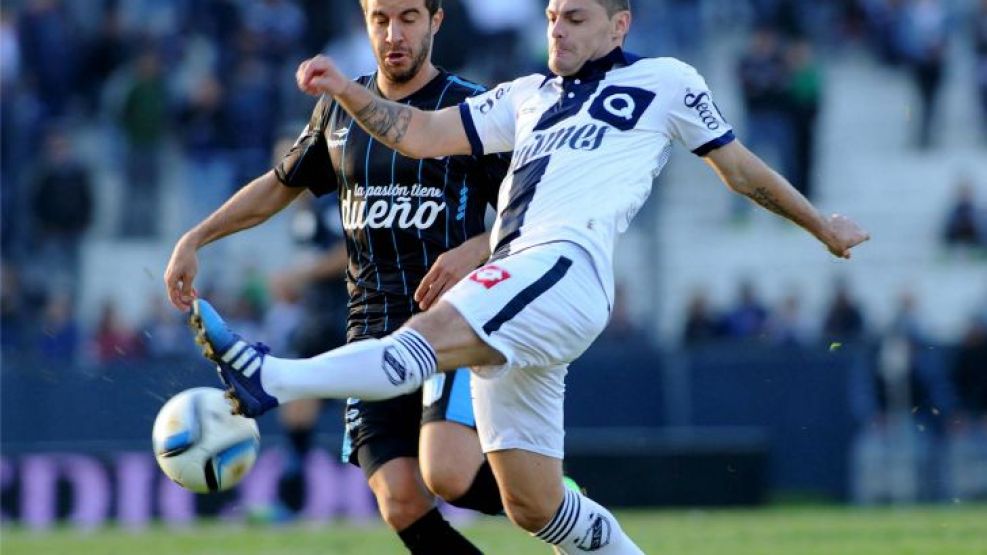 Quilmes le ganó a Racing en El Centenario