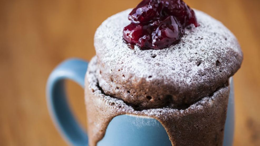 En estos días de apuro constante, si arrancar el día con un desayuno completo ya es un lujo, hacerlo con ciertos elementos que nos recuerdan a esas mañanas de vacaciones nos llenará de energía renovad