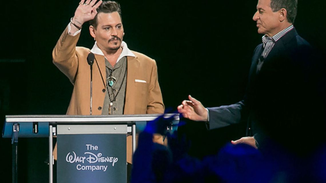 Johnny Depp Fue Nombrado Leyenda Disney Exitoina