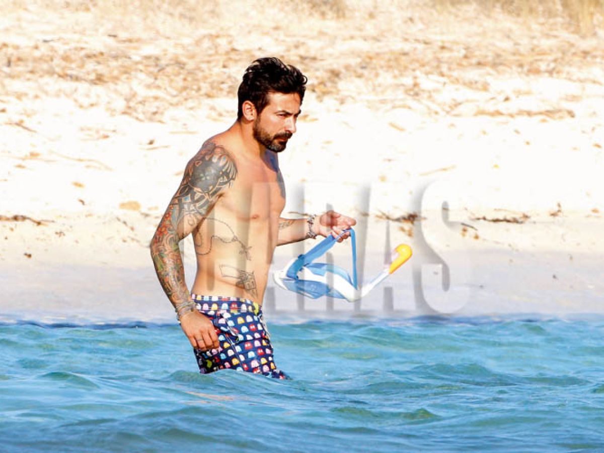 Caras Pocho Lavezzi Muy Cerca De Una Top Model Argentina