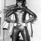 Yvonne Craig (2)