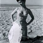 Yvonne Craig (25)