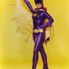 Yvonne Craig (4)