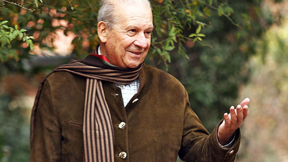 “Los empresarios, de alguna forma, ayudan a las campañas políticas. Pero una cosa es ayudar y otra es que desaparezca la plata para otros fines.” En su casa de Mendoza.