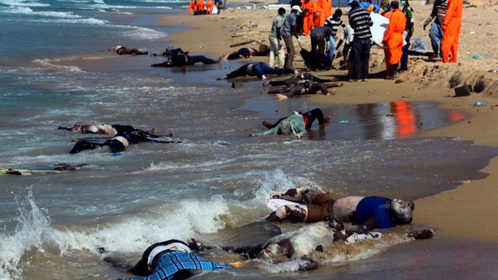 Inmigrantes muertos en las costas 