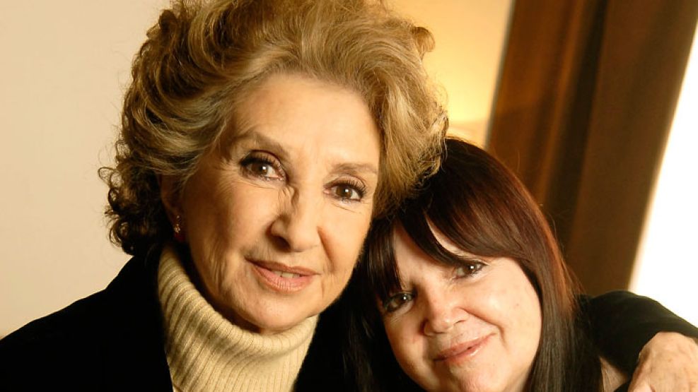 AMIGAS. Norma Aleandro (79) es la madrina de casamiento de Marilina Ross (72) con Patricia Rincci.