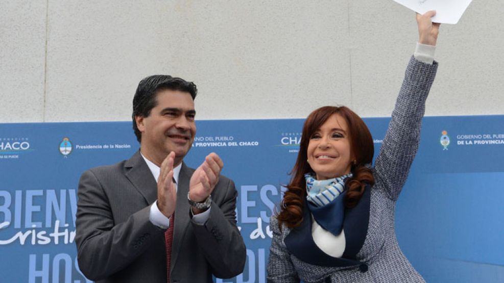 CFK junto a Capitanich en mayo durante la inauguración del hospital.