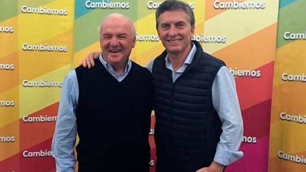 Niembro y Macri. El líder del PRO defendió a su candidato.