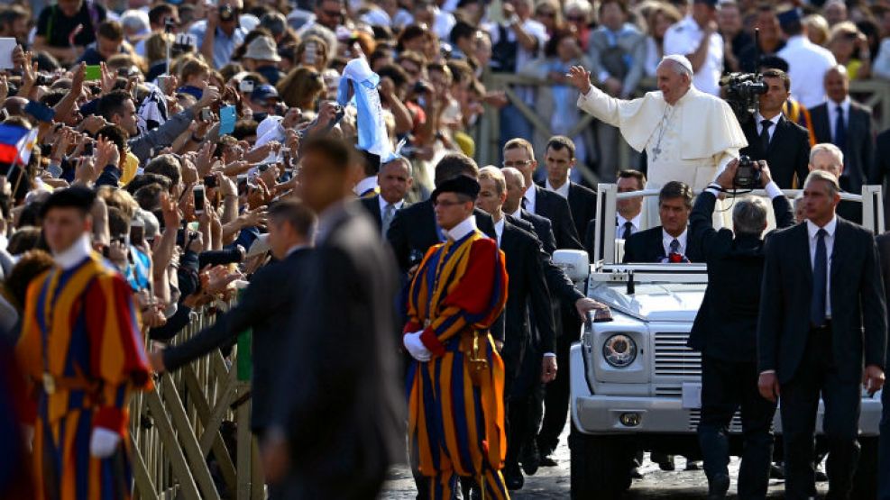 El Papa Francisco  es partidario del contacto directo con los fieles, actitud que preocupa a las autoridades de Nueva York.