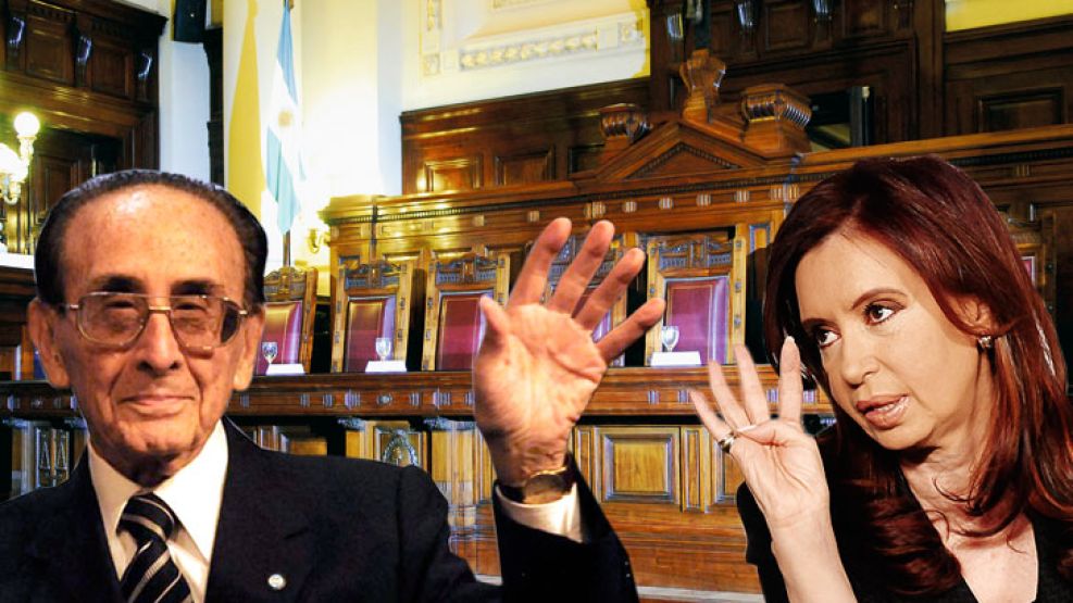 "Primero usted". Fayt renunciará a la Corte un día después de que CFK deje el poder.