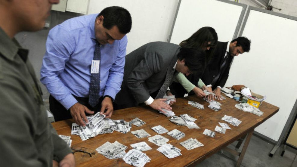 La Cámara en lo Contencioso Administrativo de Tucumán determinó que la elección del pasado 23 de agosto debe ser anulada.