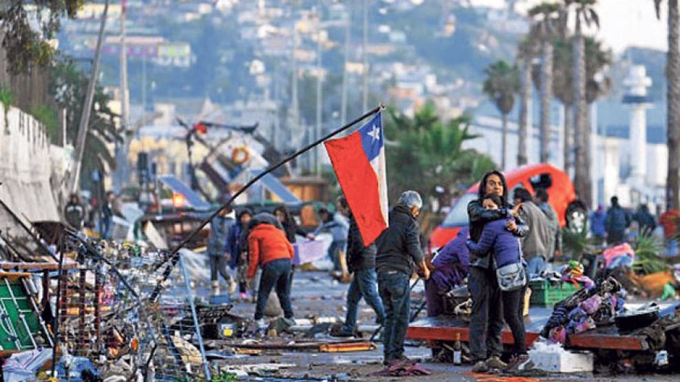 Cambios. Alerta temprana y modificaciones constructivos minimizaron las víctimas fatales en Chile.