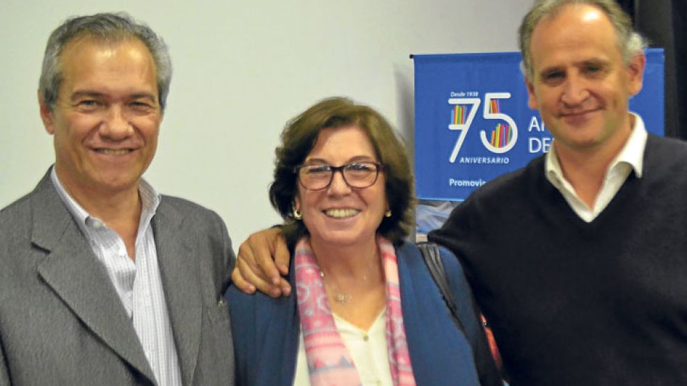 Los ganadores. De izq. a der., Luis Quevedo, Graciela Rosenberg y Martín Gremmelspacher.