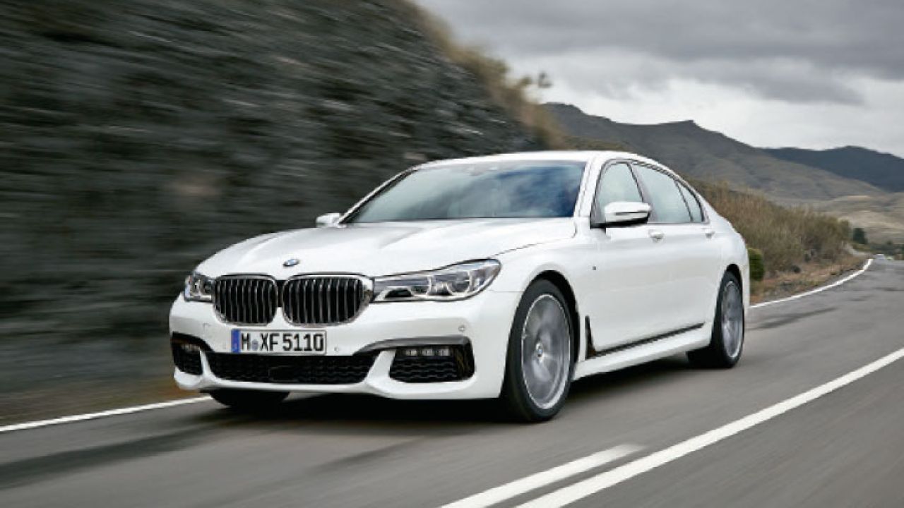 el-bmw-serie-7-2015-soprende-por-sus-atributos-tecnologicos-y-lujo