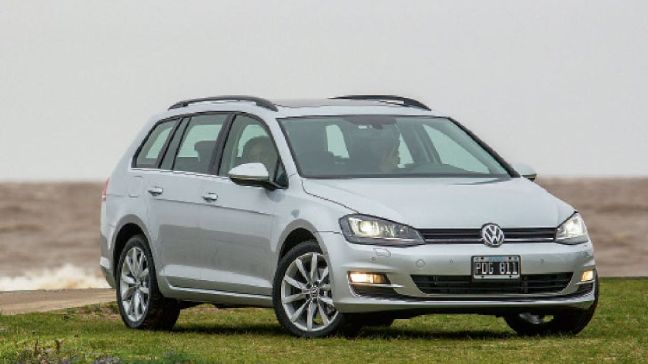 vw-golf-variant-un-familiar-unico