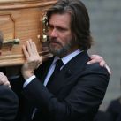 Jim-Carrey-Catriona-White-funeral-5