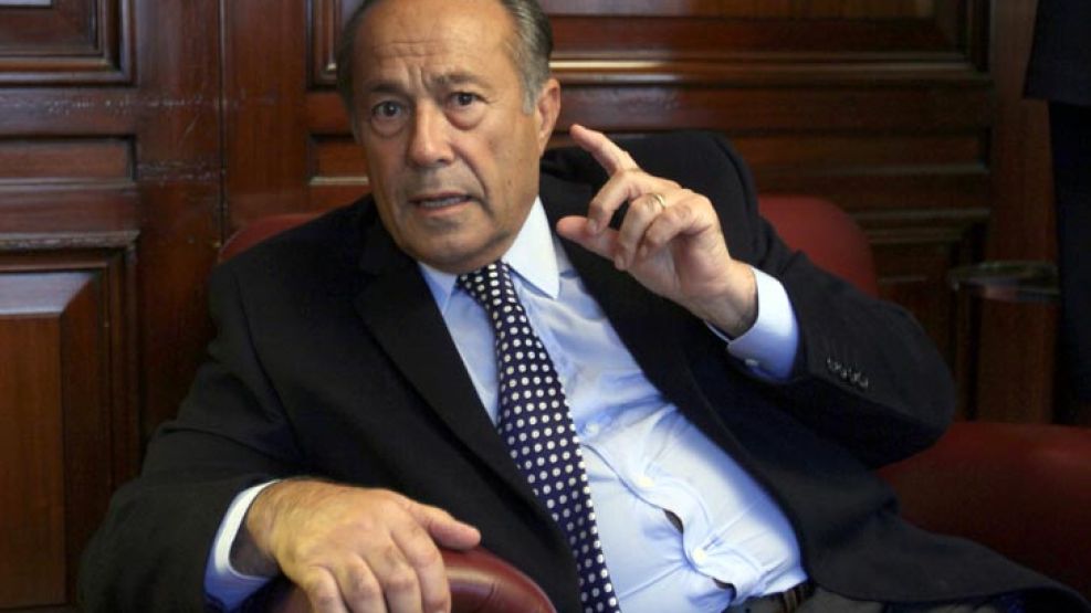 El candidato presidencial por Compromiso Federal, Adolfo Rodríguez Saá.