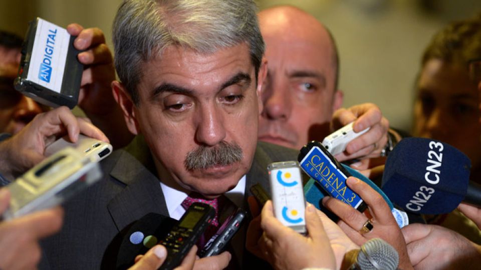 Aníbal Fernández con periodistas