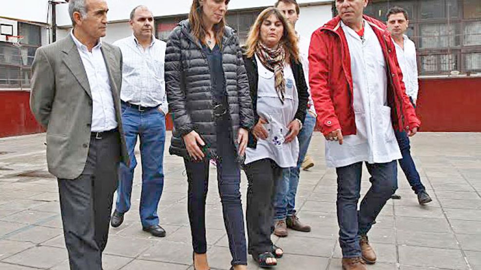 Preocupación. La gobernadora electa espera que Macri gane el ballottage y ayude a la Provincia.