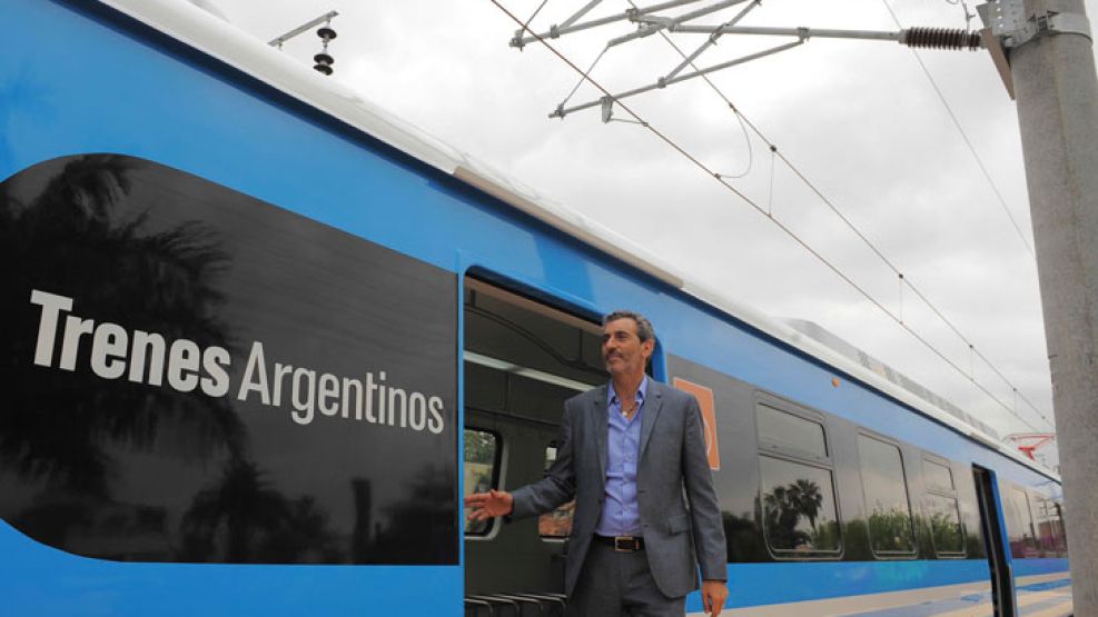 El Ministerio del Interior y Transporte participó de la prueba del tren 0km entre Constitución y Quilmes.