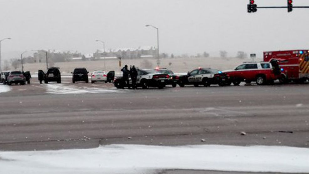 Tiroteo en Colorado. Al menos 35 disparos y cuatro personas heridas.