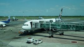 Air New Zealand 777-800 in Ezeiza