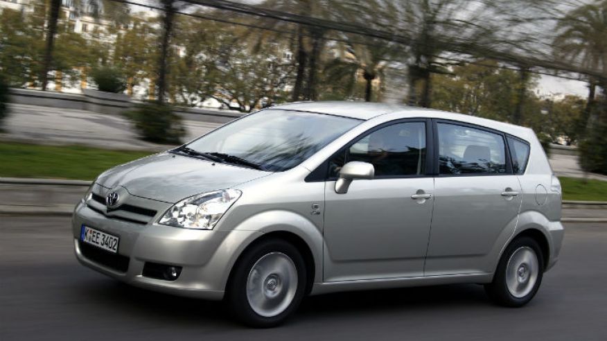 toyota-verso