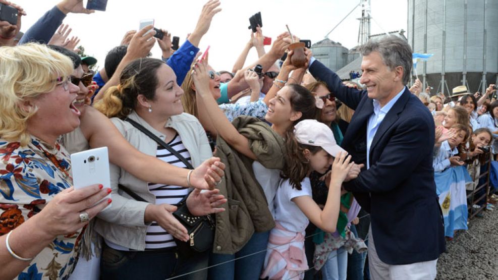 Mauricio Macri recorrió por primera vez como presidente el interior del país.