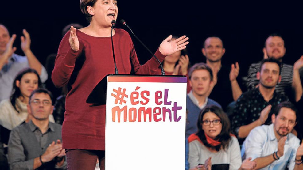 Suma. Colau fue quien dio el mayor caudal de votos a Podemos.
