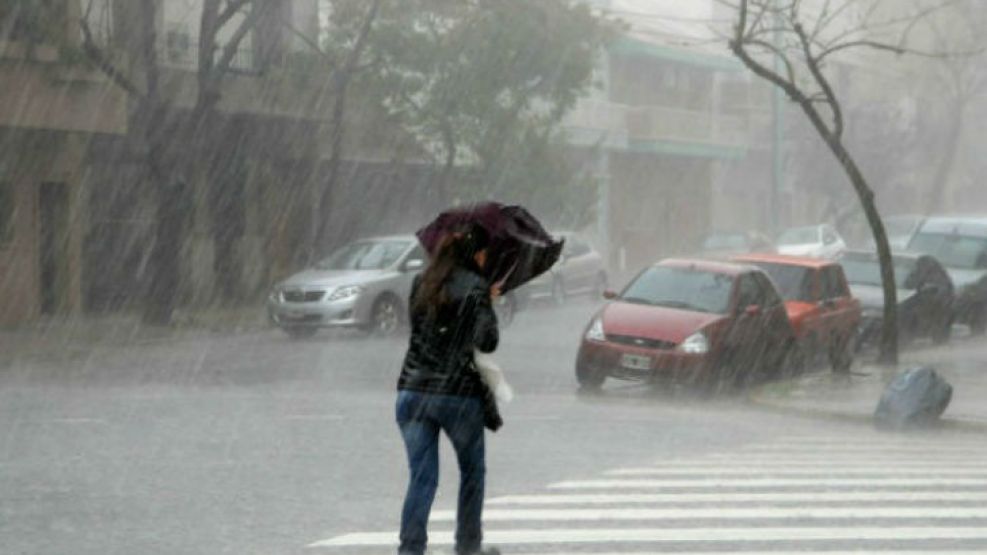 El SMN emitió un alerta por tormentas fuertes.