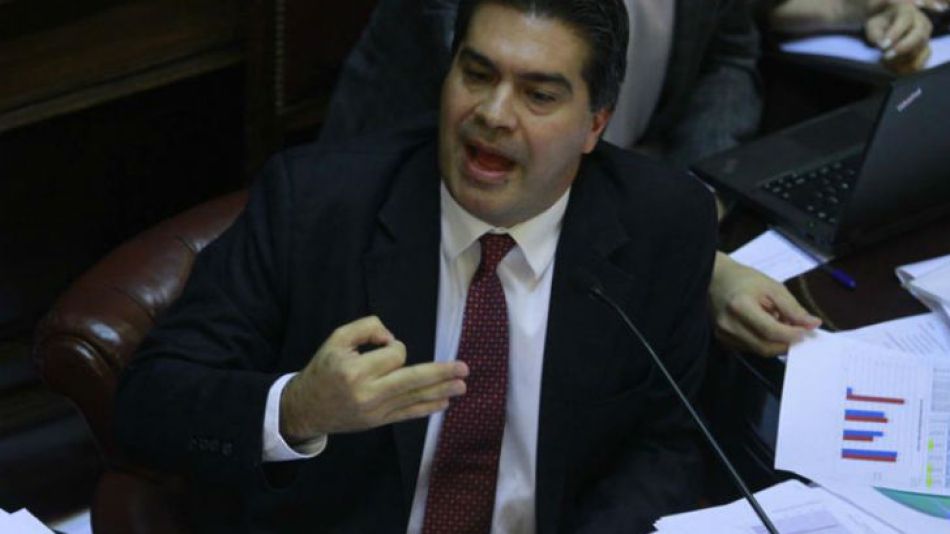 Capitanich realizó hoy declaraciones radiales en las que criticó fuertemente a Macri y Massa.