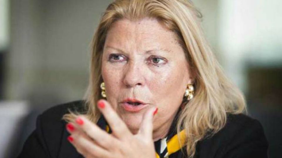 Carrió criticó una columna de Fontevecchia.