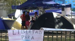 Plaza de Mayo, ahora. El acampe se mantendrá hasta que liberen a Milagro Sala.