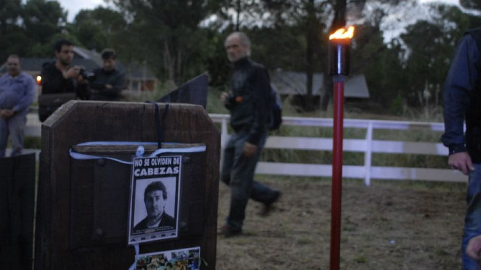 El emotivo homenaje a Cabezas en Pinamar