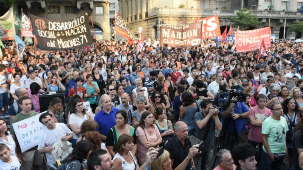 Hoy se realizó la denominada "Marcha de los Ñoquis".