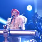 Lady Gaga-Grammy 2016 (5)