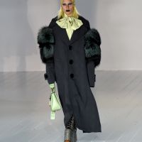 MARC JACOBS