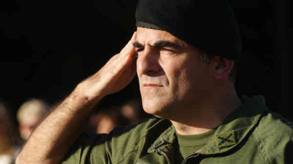 Ibáñez se desempeñó desde 2012 como jefe del Grupo de Artillería Blindado 1 de Azul. 