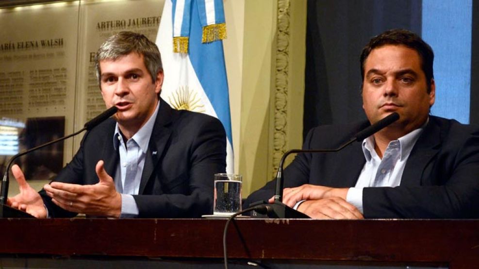 Peña y Triaca anunciaron que no están "cerrados al diálogo" con los sectores sindicales.
