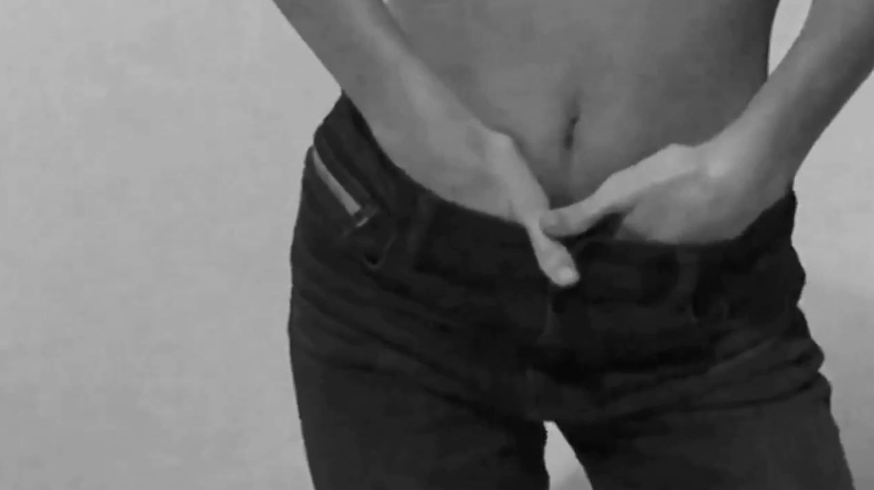 Chicks with girls hands down pants pictures blonde