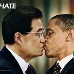 campana-benetton-unhate-obama-jintao-claima20111116-0113-7 