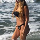 Graciela Alfano bikini Mar del Plata (2)