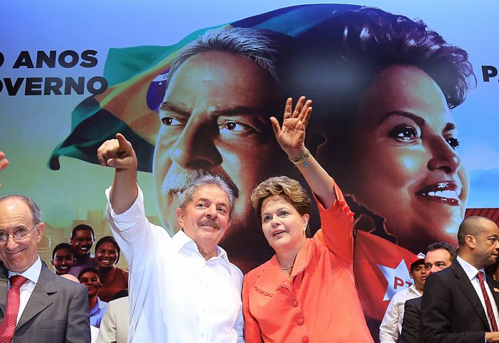 El gobierno de Dilma, jaqueado por los casos de corrupciòn