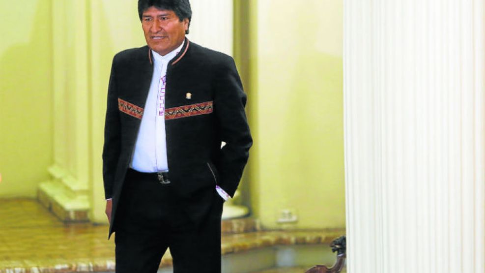 El escándalo que rodea al presidente Evo Morales y su supuesto hijo marcha decidido a convertirse en una auténtica telenovela.