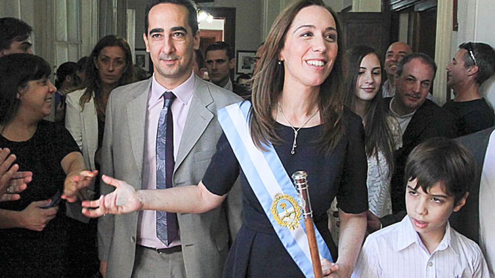 Presente. Un triunfo profesional, ser la primera gobernadora mujer en Buenos Aires. En lo personal, reacomodará su vida tras confirmar la ruptura marital.<br>